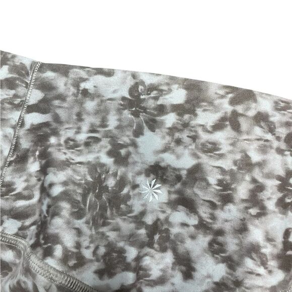 ATHLETA Salutation Stash 7/8 Tight Legging Size Small - Picture 9 of 10